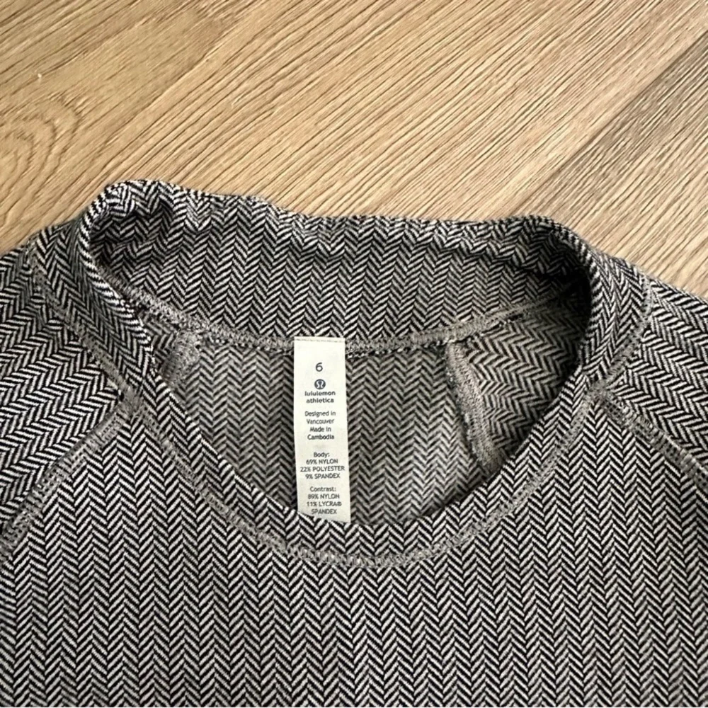 NWOT Lululemon Herringbone Long Sleeve‎ Top